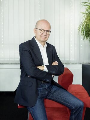 Dr. Hans Unterhuber