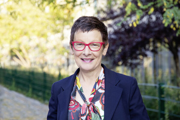 Dr. Gertrud Demmler