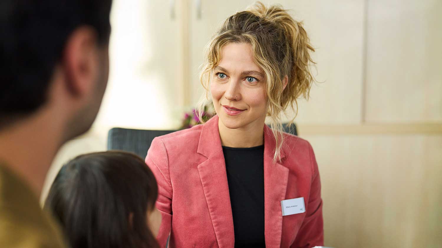 Frau bei der SBK Beratung